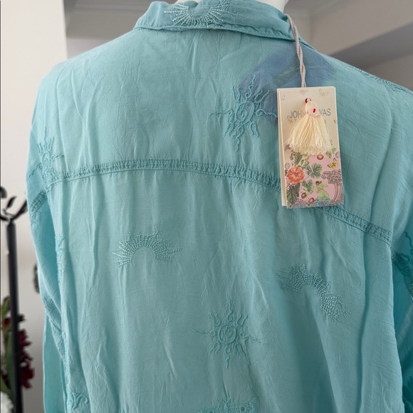Johnny Was SLIM AUDREY BUTTON DOWN Embroidered  Shirt L NEW - Picture 3 of 9